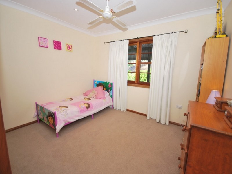 11 Eve Street, Narara NSW 2250