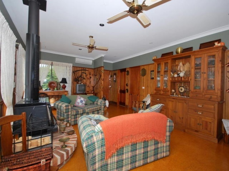 392 Ourimbah Creek Road, Ourimbah NSW 2258