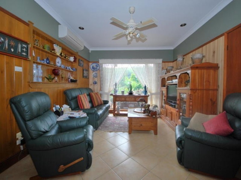 392 Ourimbah Creek Road, Ourimbah NSW 2258