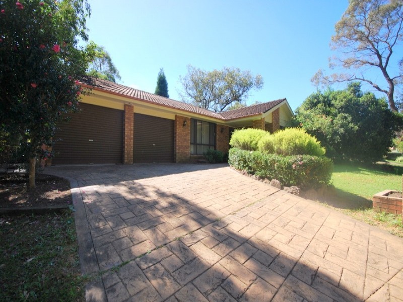 15 Oakes Street, Kariong NSW 2250