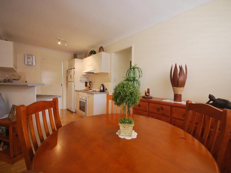 2/7 Tracie Close, Kariong NSW 2250