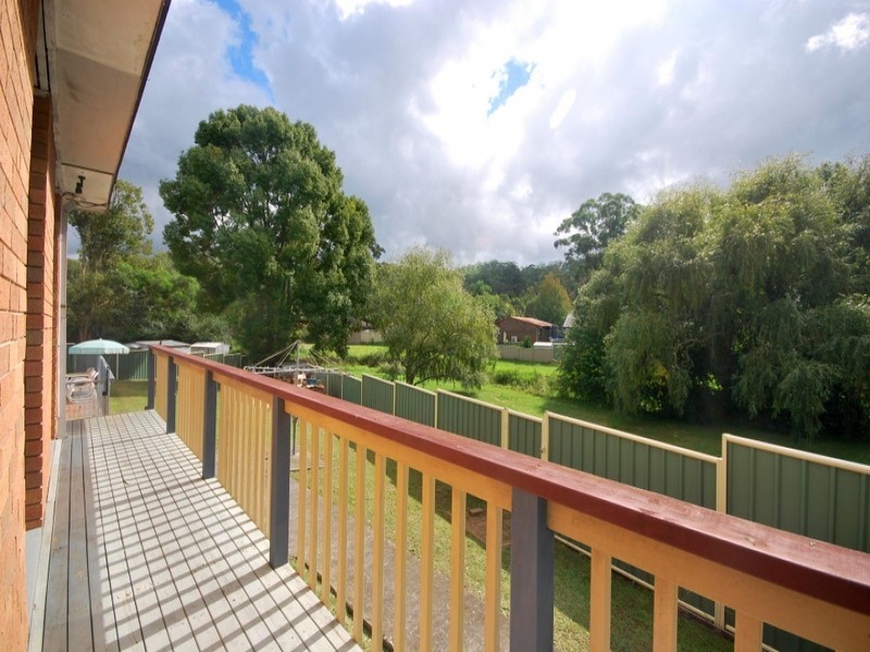 86 Orange Pde, Wyoming NSW 2250