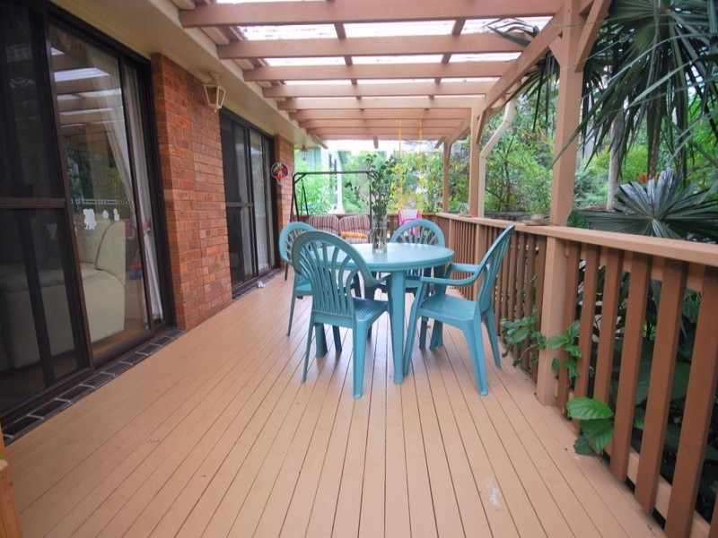 3 Cranbrook St, Wyoming NSW 2250