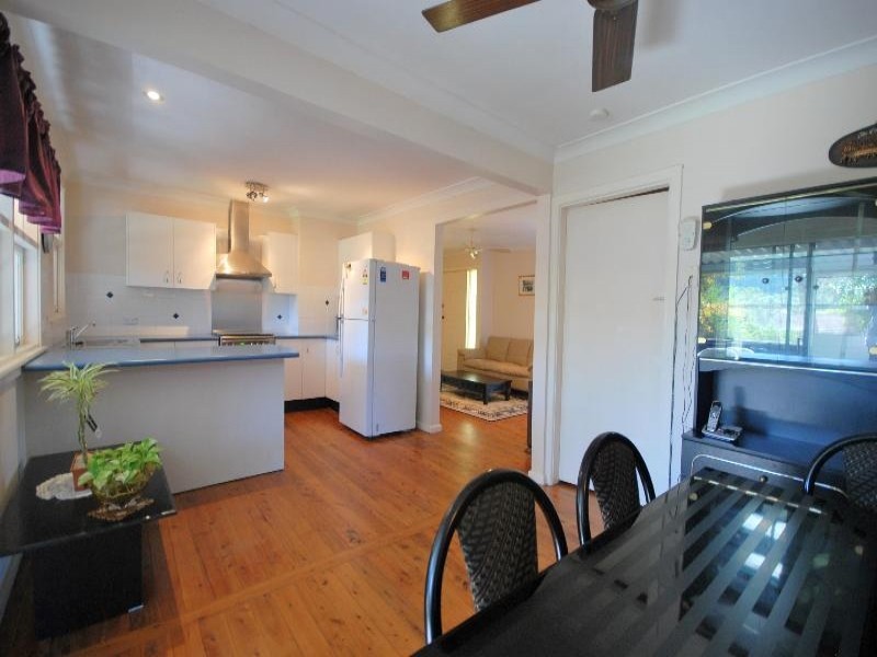 65 Maidens Brush Road, Wyoming NSW 2250