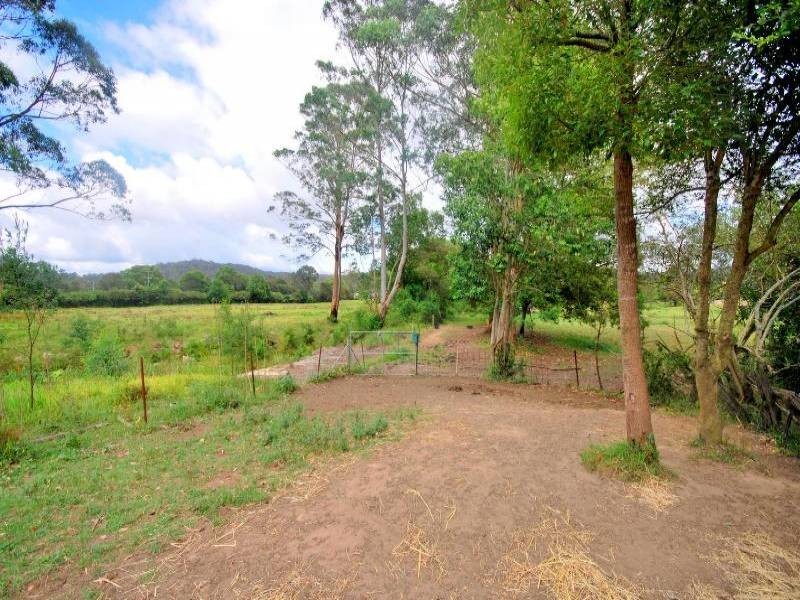 Hanlan Street, Narara NSW 2250