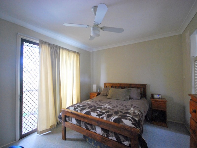 6 Ryton Close, Wyoming NSW 2250