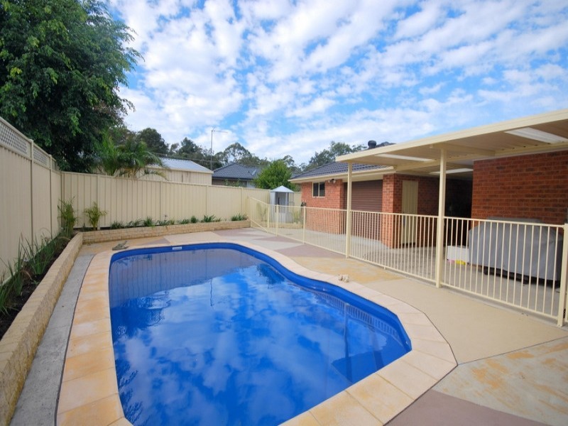 9 Rain Forest Road, Wyoming NSW 2250