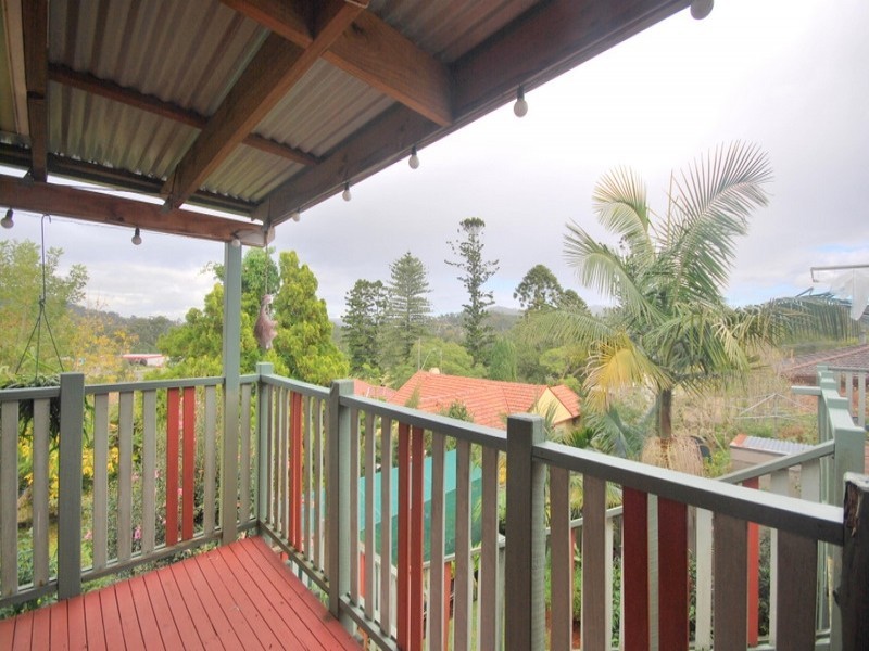 69 Crawford Crescent, Wyoming NSW 2250