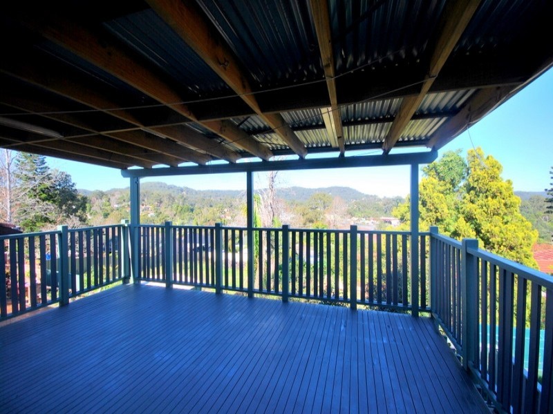 69 Crawford Crescent, Wyoming NSW 2250