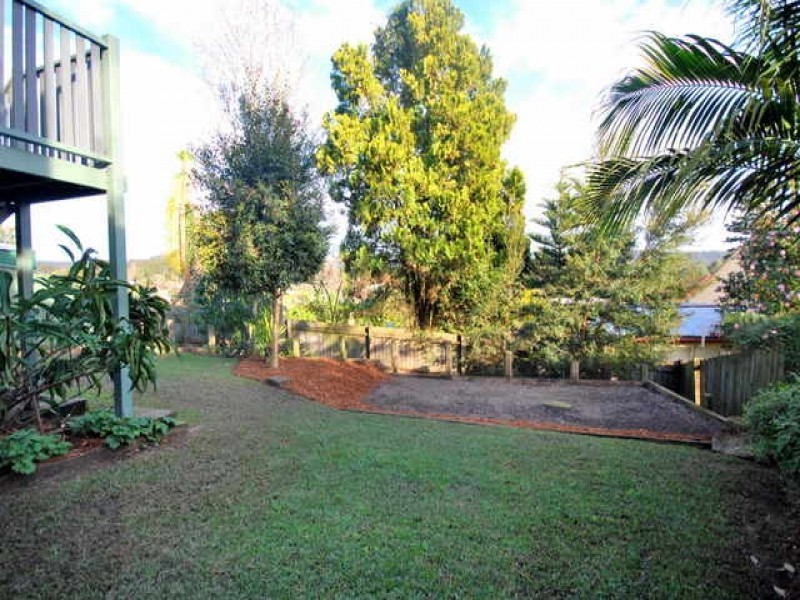 69 Crawford Crescent, Wyoming NSW 2250