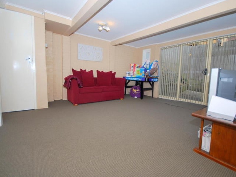 50 Mangrove Road, Narara NSW 2250