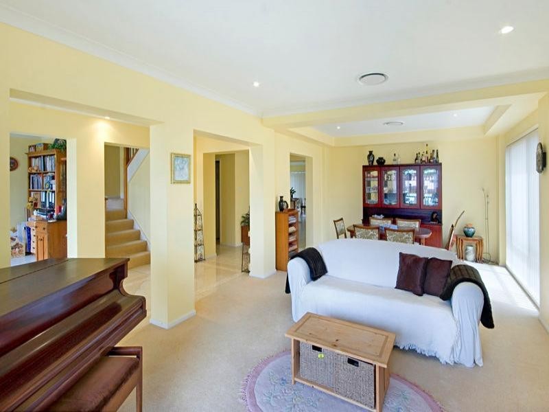 30 Brittany Crescent, Kariong NSW 2250