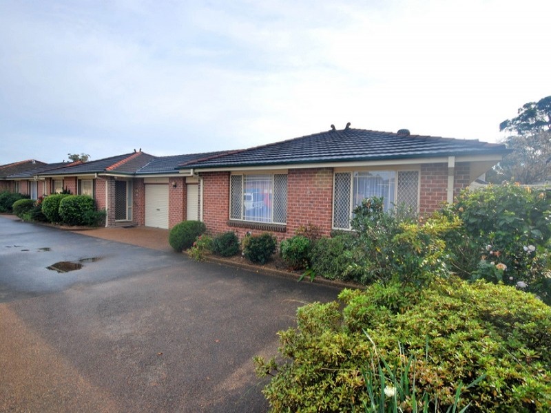 10/293-295 Henry Parry Drive, Wyoming NSW 2250