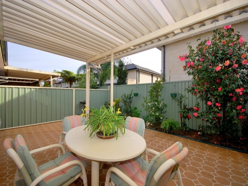 10/293-295 Henry Parry Drive, Wyoming NSW 2250