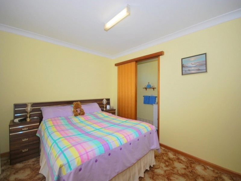 15 Lynnette Crescent, East Gosford NSW 2250