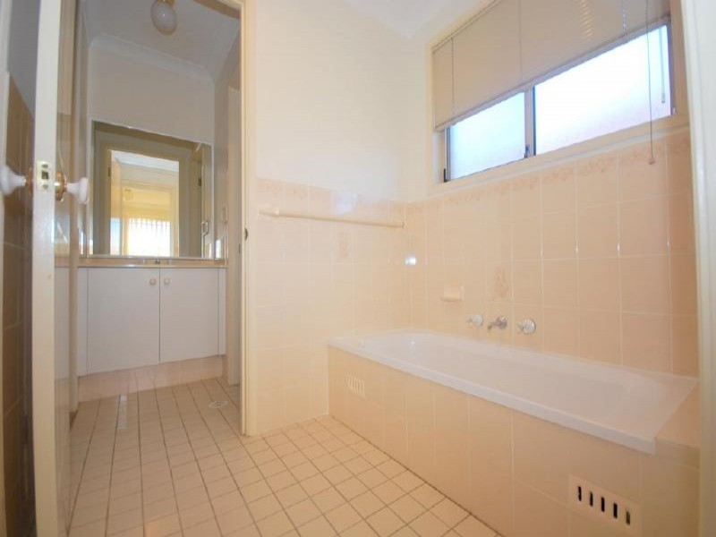 34 Fagans Road, Lisarow NSW 2250