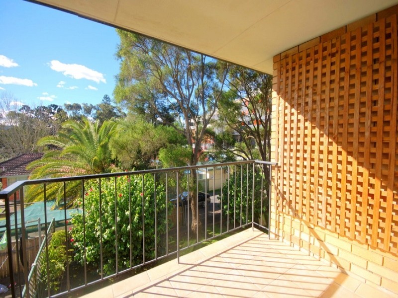 8/22 Sinclair Street, Gosford NSW 2250