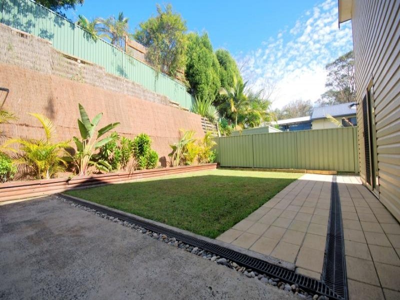 12 Hammersmith Road, Erina NSW 2250