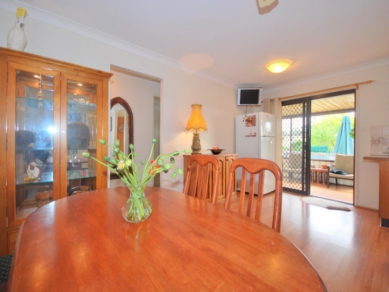 17 Craigend Street, Wyoming NSW 2250