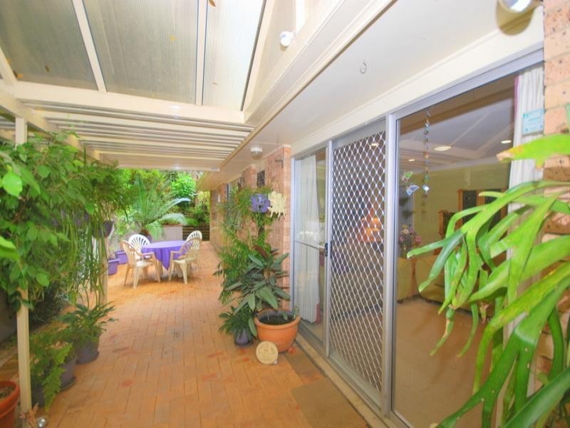 10 Nalkari Avenue, Wyoming NSW 2250