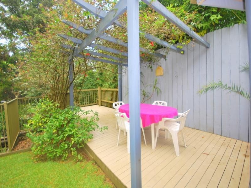 10 Nalkari Avenue, Wyoming NSW 2250