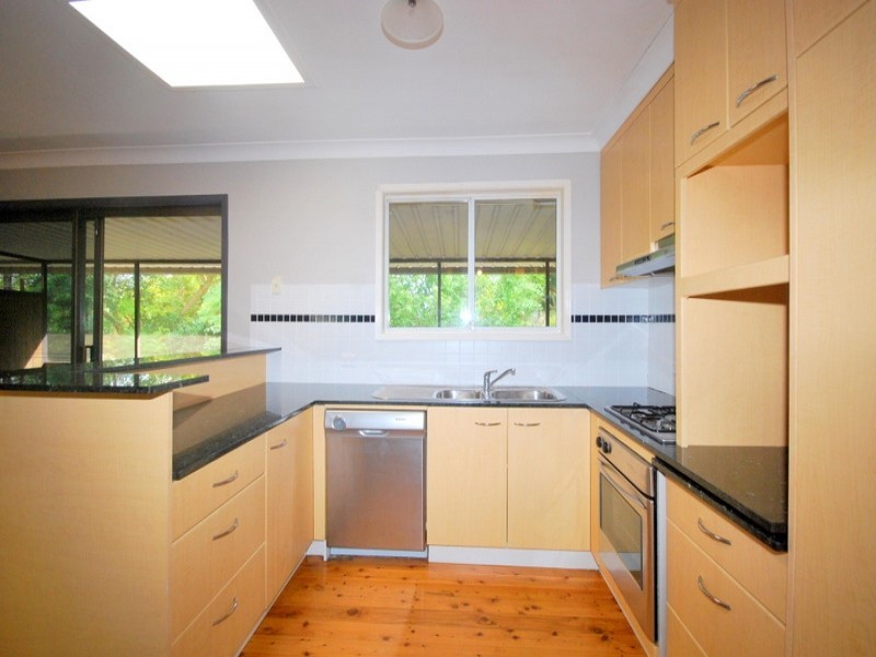 3 Greenview Road, Narara NSW 2250