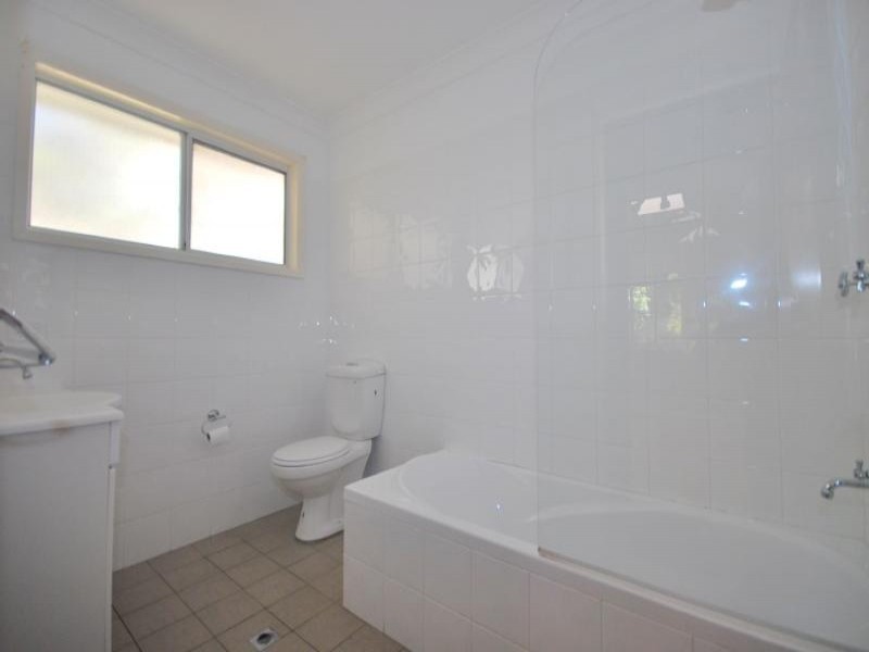3 Greenview Road, Narara NSW 2250