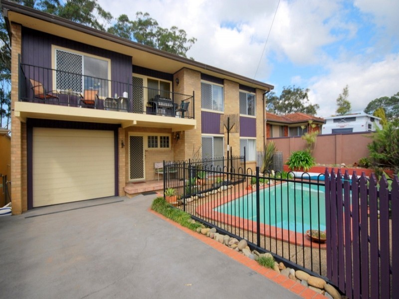 14 Malison Street, Wyoming NSW 2250