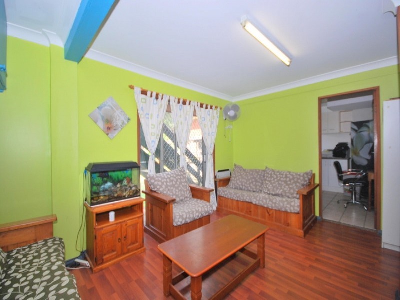 14 Malison Street, Wyoming NSW 2250