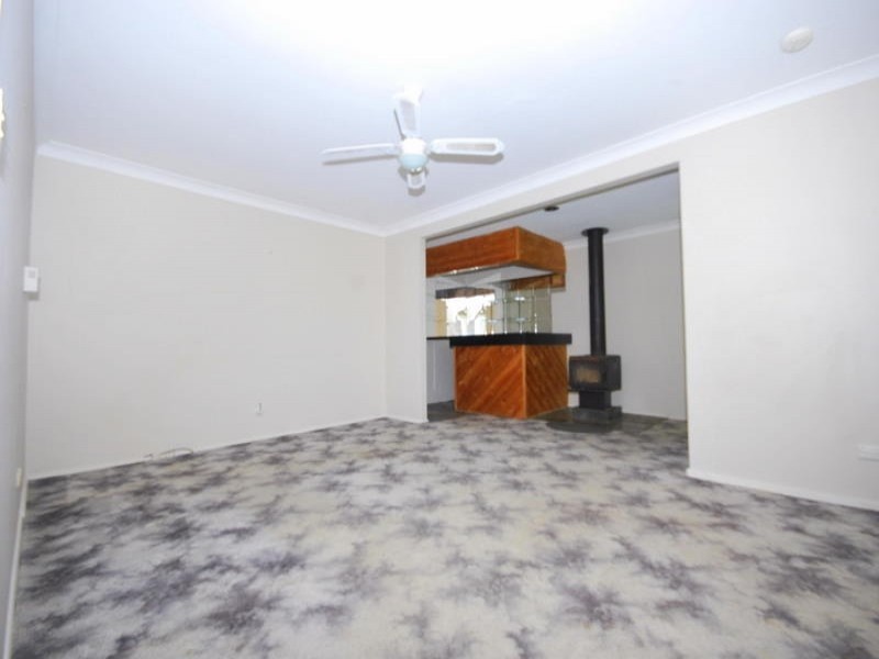 8 Barkala Street, Lisarow NSW 2250