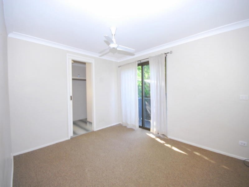 8 Barkala Street, Lisarow NSW 2250