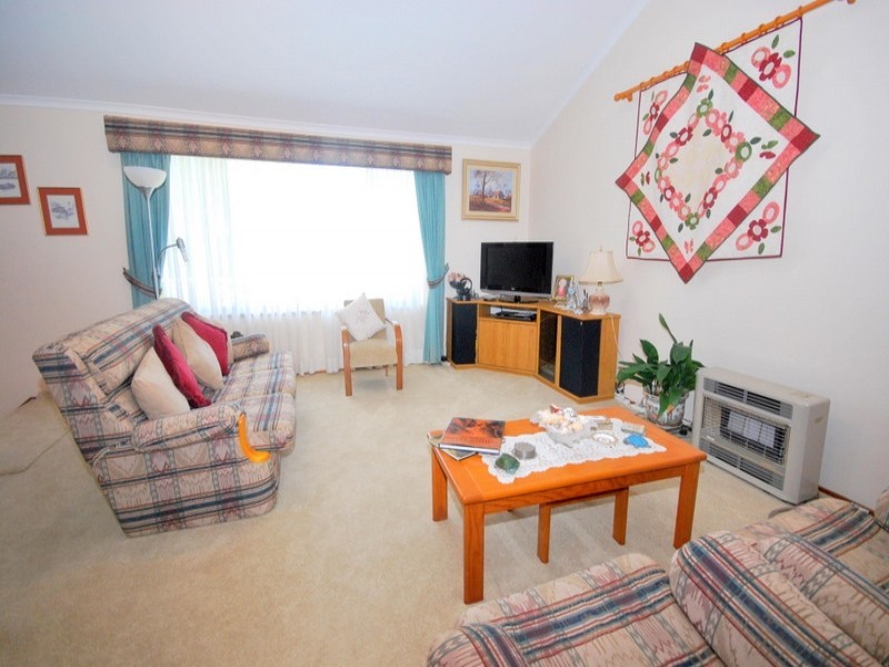 3 Rowena Road, Narara NSW 2250