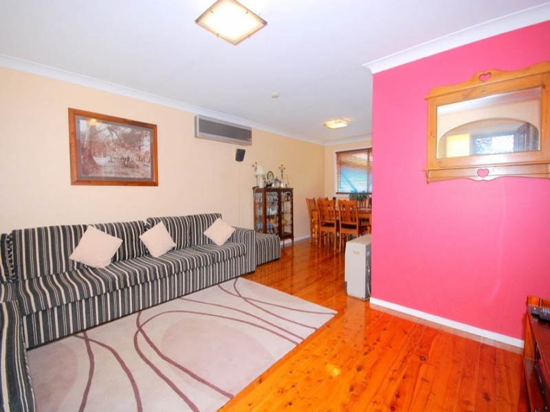 6 Neeworra Avenue, Narara NSW 2250