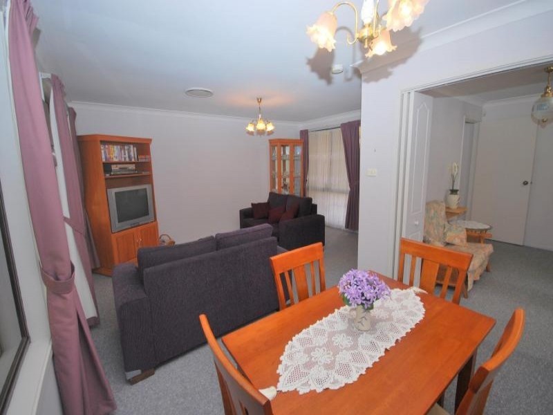 45 Beaumont Avenue, Wyoming NSW 2250