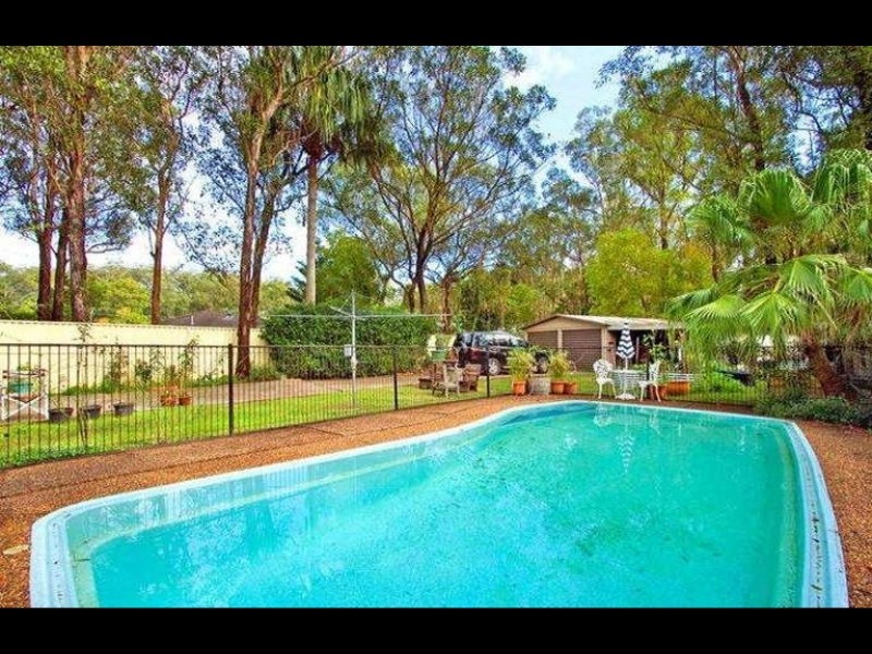 57 Blenheim Avenue, Berkeley Vale NSW 2261