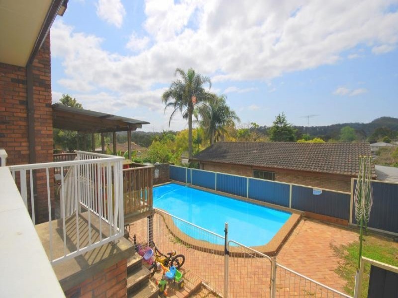 1 Rhonda Street, Wyoming NSW 2250