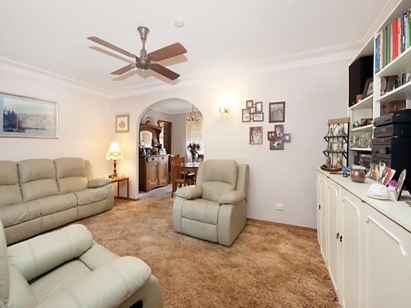 23 Dalton Street, Wyoming NSW 2250