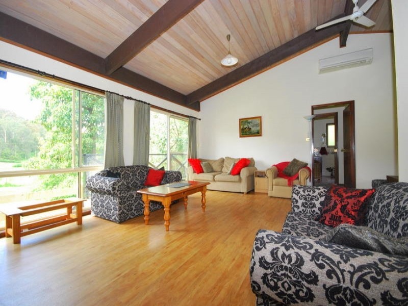 154 Pacific Highway, Kangy Angy NSW 2258