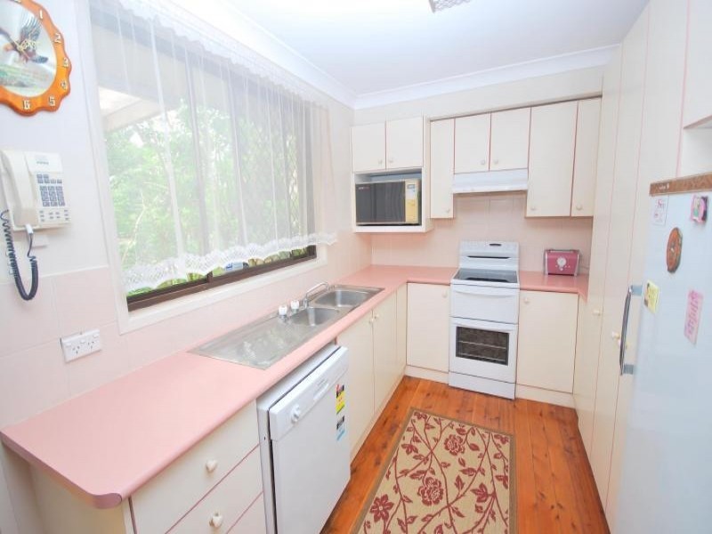 28 Plateau Road, North Gosford NSW 2250