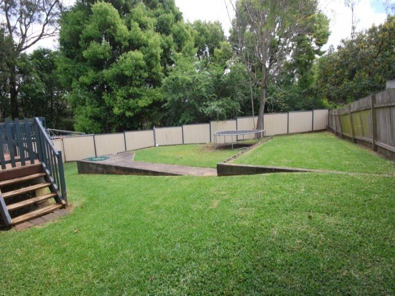 4 Tanunda Close, Narara NSW 2250