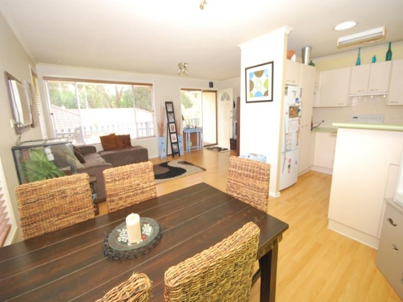 4 Tanunda Close, Narara NSW 2250