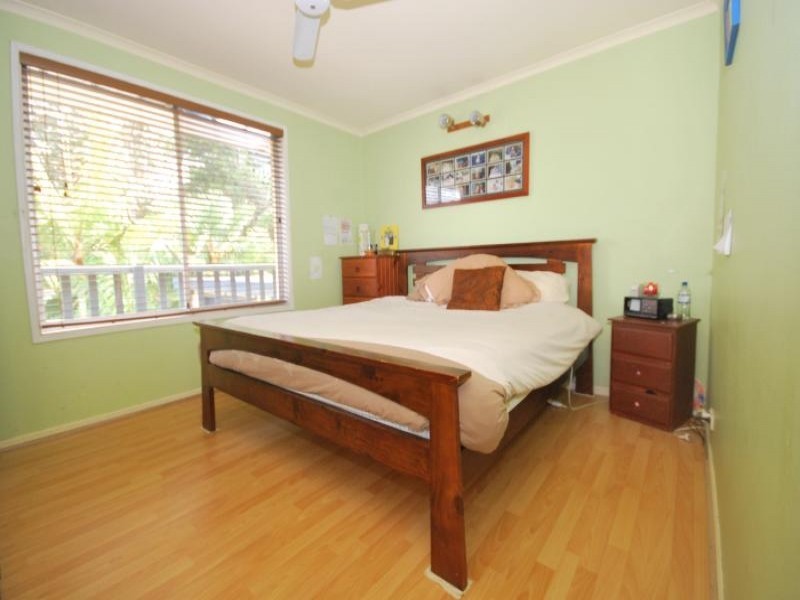 4 Tanunda Close, Narara NSW 2250