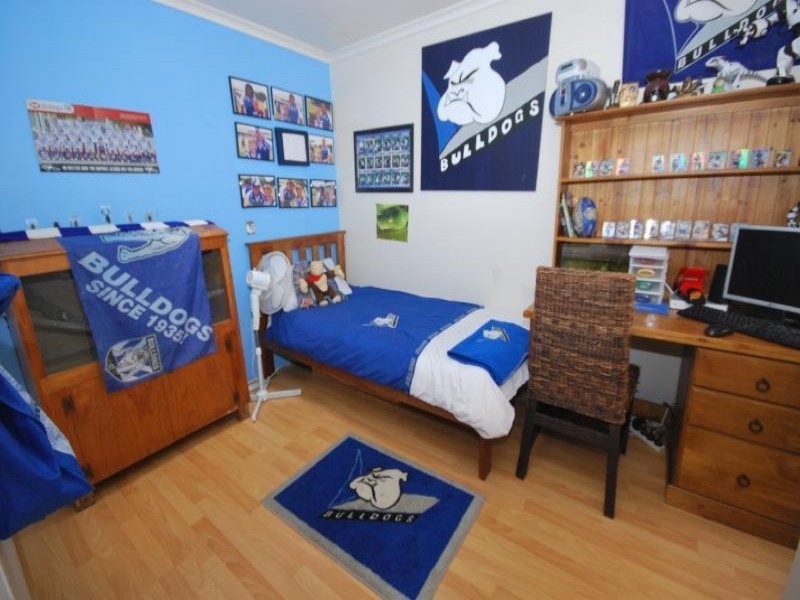 4 Tanunda Close, Narara NSW 2250