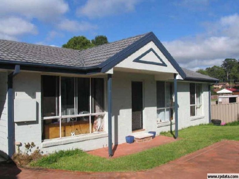 8a Chamberlain Road, Wyoming NSW 2250