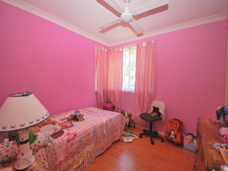 8a Chamberlain Road, Wyoming NSW 2250