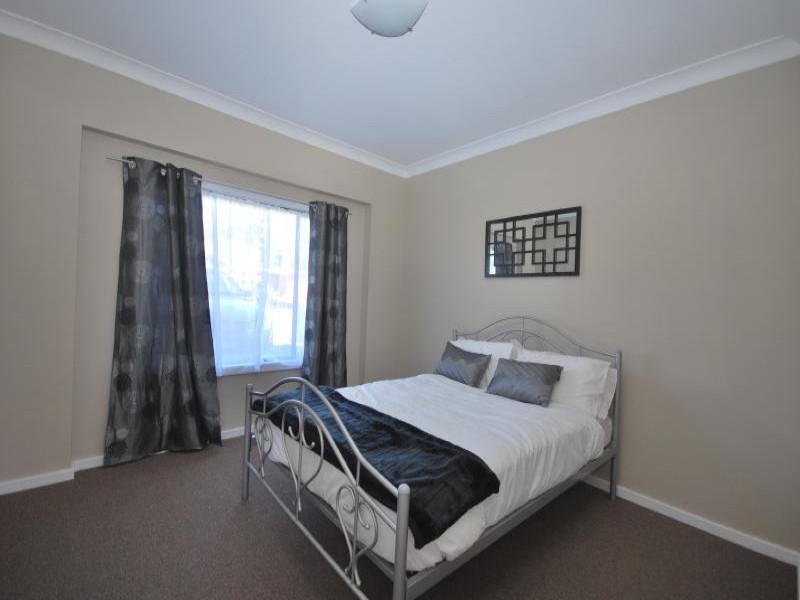 18 Mitchell Drive, Kariong NSW 2250