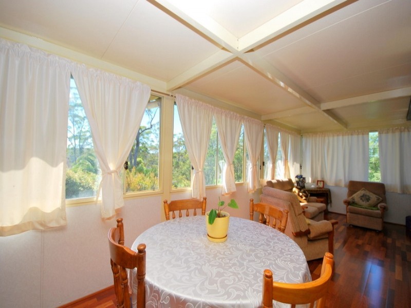 20 Walmsley Road, Ourimbah NSW 2258