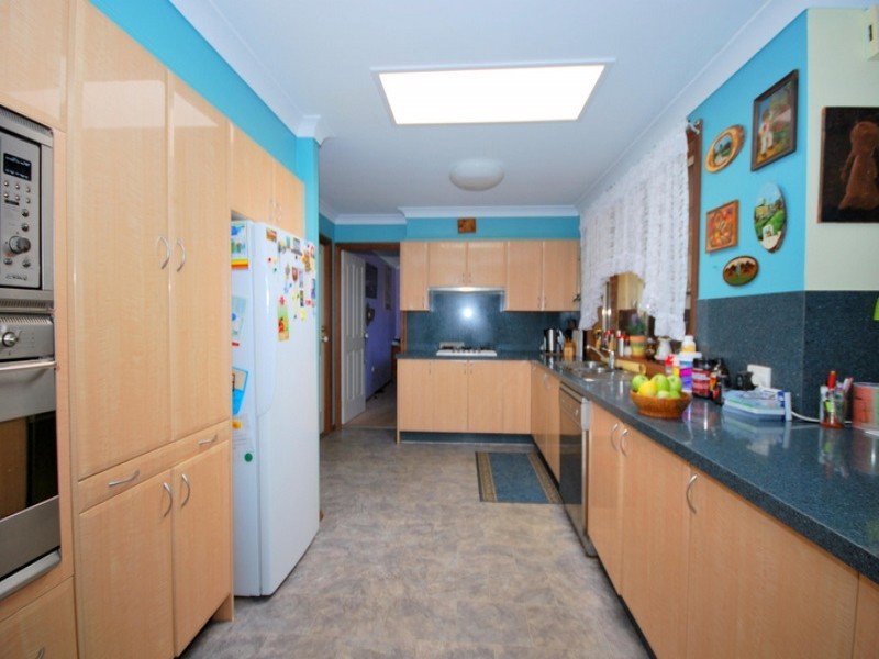 20 Walmsley Road, Ourimbah NSW 2258