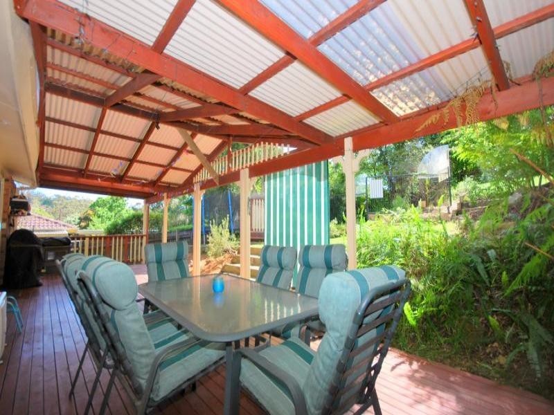 27 Elissa Crescent, Wyoming NSW 2250