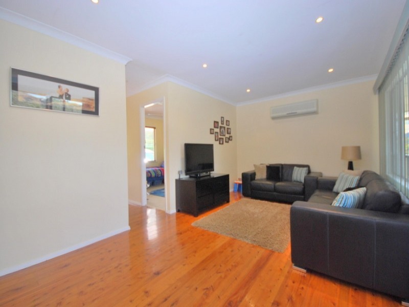 19 Holcombe Avenue, Narara NSW 2250